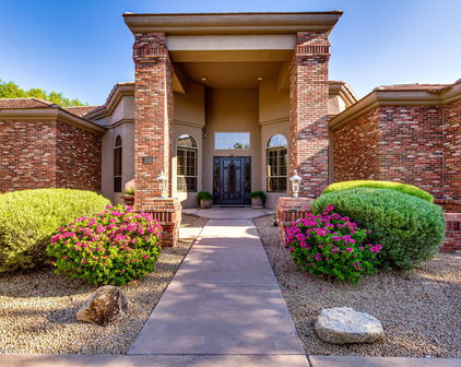 5224 W Park View Lane, Glendale