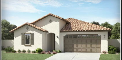 7672 W Honeysuckle Drive, Peoria