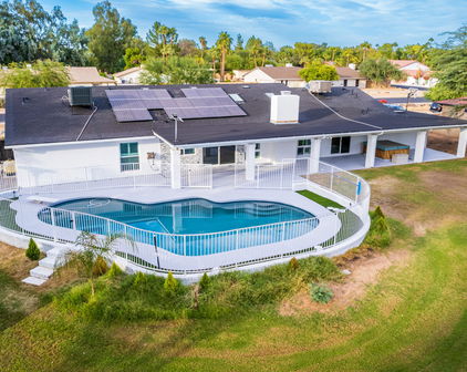 6413 W Corrine Drive, Glendale