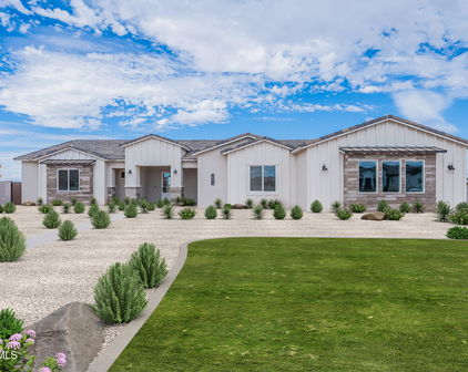 20274 W Highland Avenue, Litchfield Park